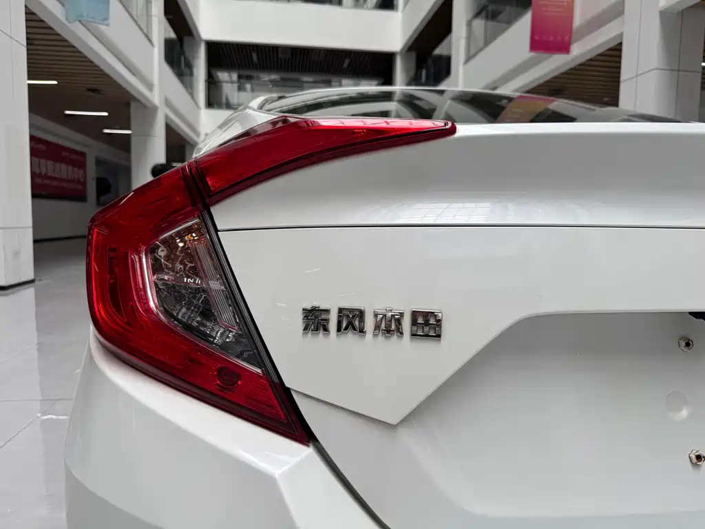 Honda Civic — миниатюра 23