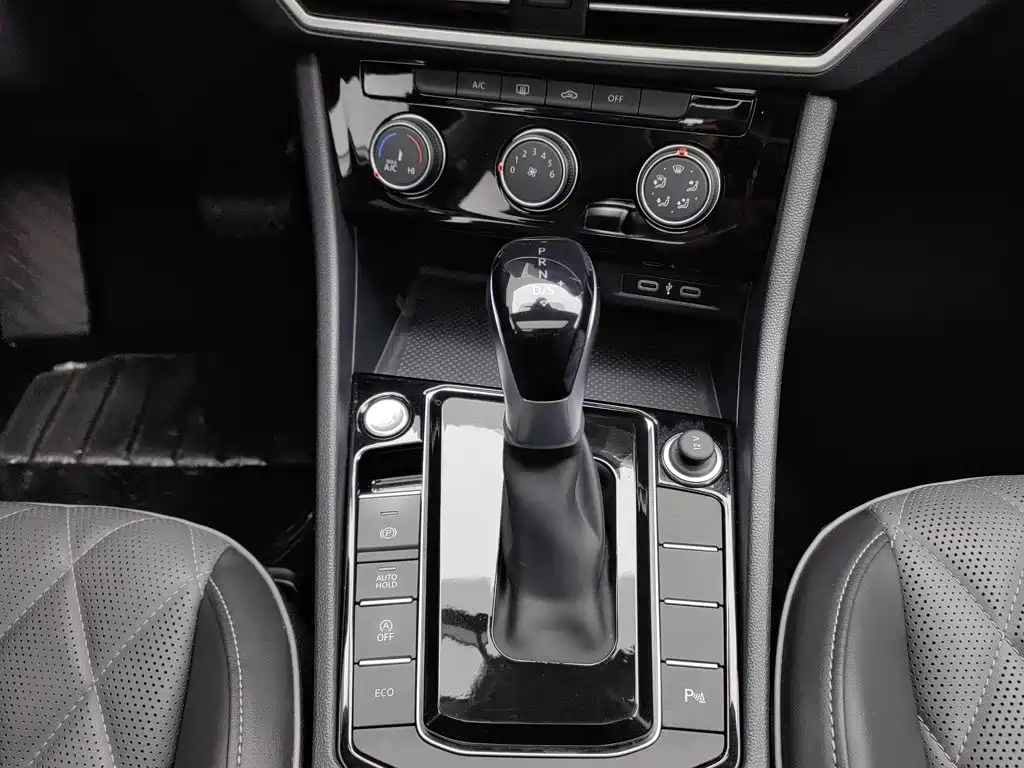 Volkswagen Sagitar — миниатюра 13