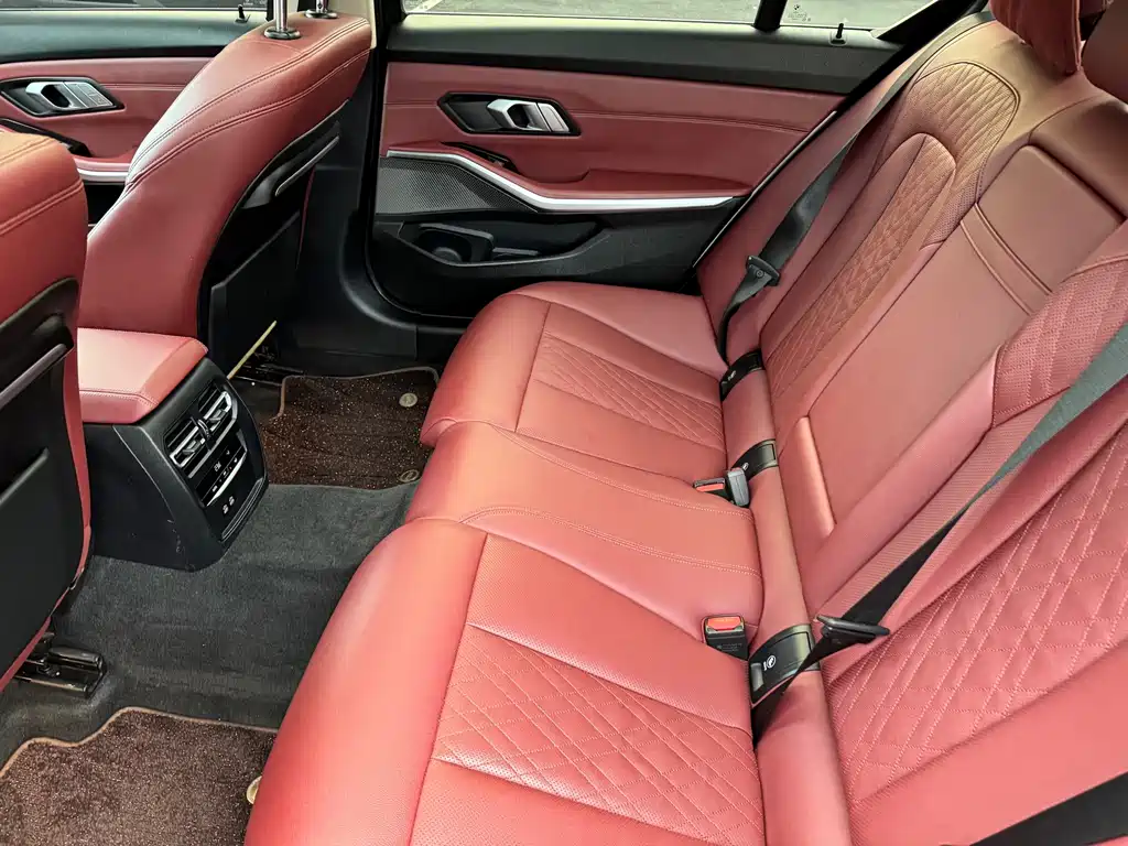 BMW 3 Series — миниатюра 7