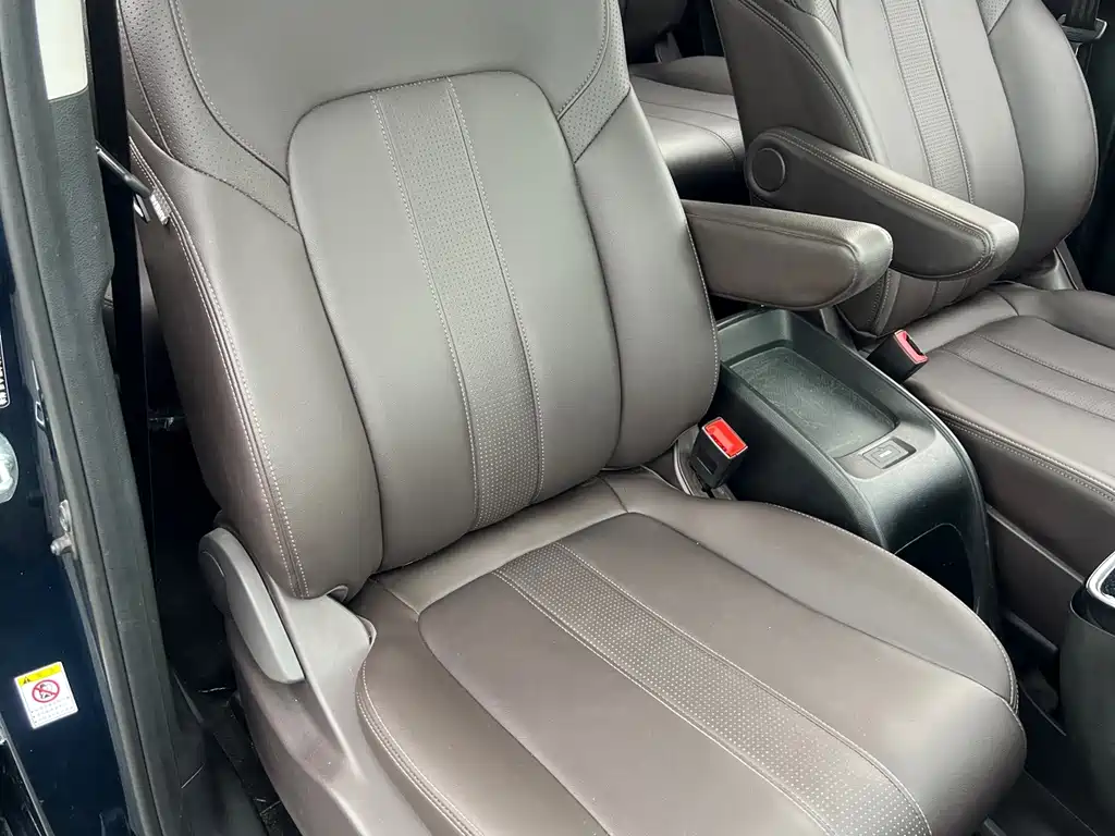 GAC Motor Trumpchi M6 — миниатюра 24