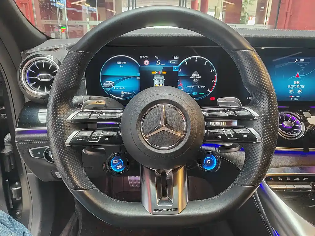 Mercedes-Benz AMG GT — миниатюра 10