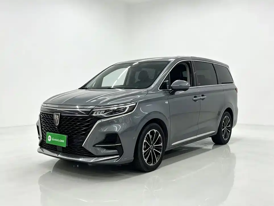 Roewe iMAX8