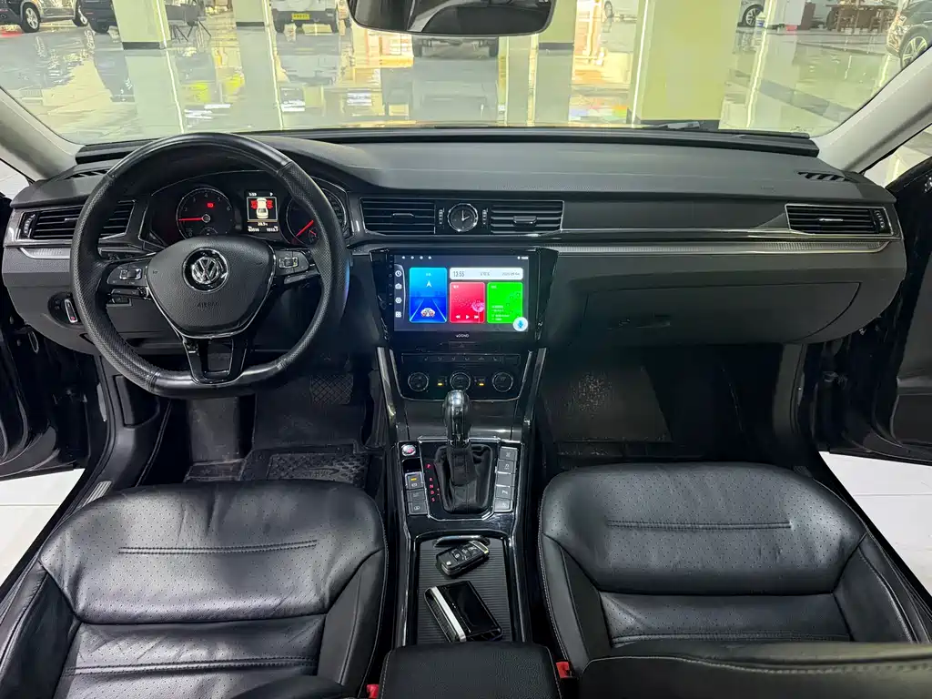 Volkswagen Passat — миниатюра 12