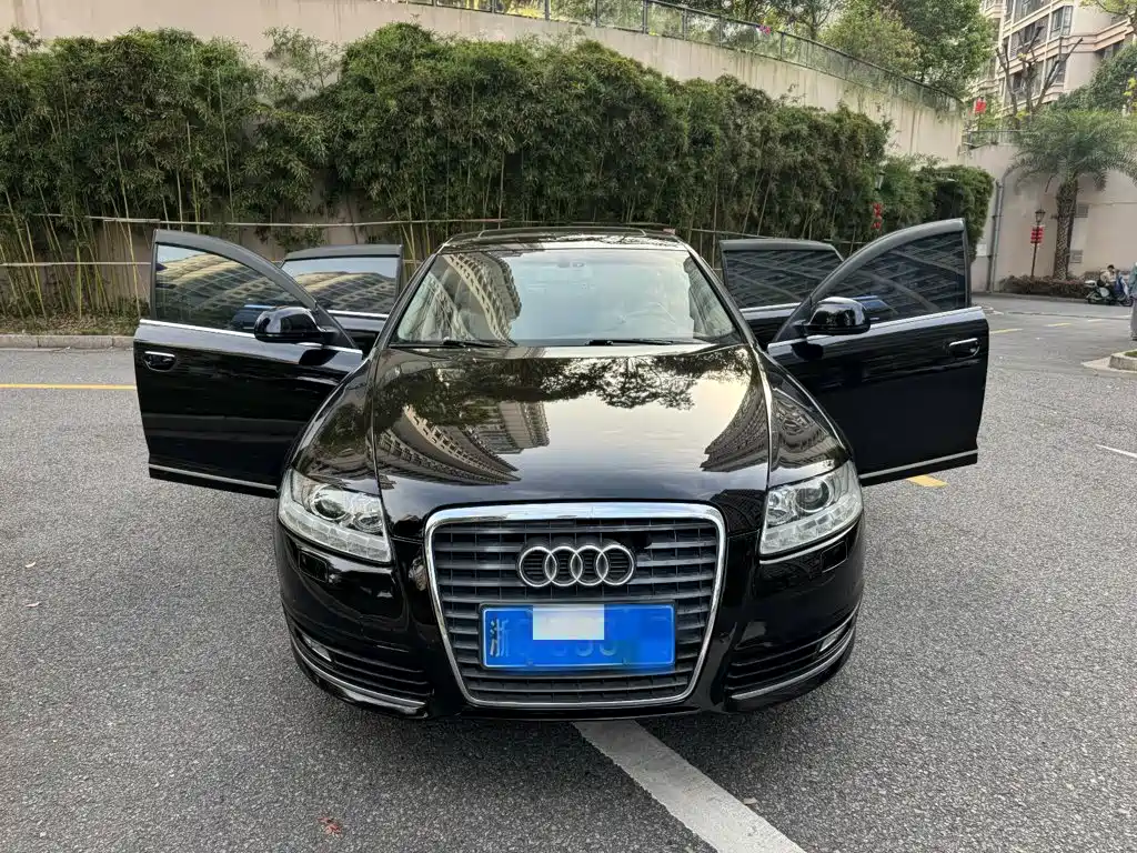 Audi A6L 2011 2.8 FSI Luxury