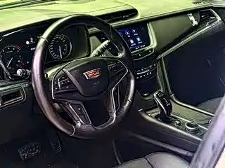 Cadillac XT5 — миниатюра 4