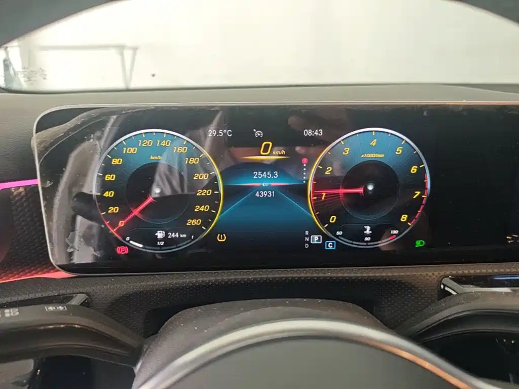 Mercedes-Benz A-Class (Import) — миниатюра 12