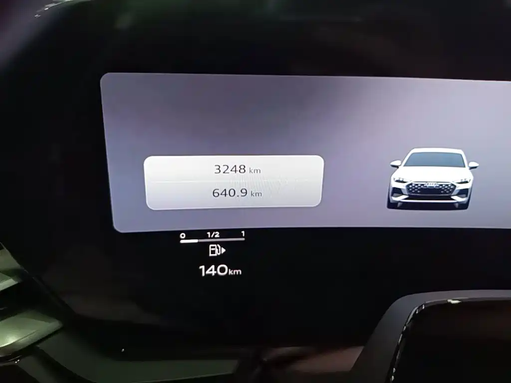 Audi A5L — миниатюра 12