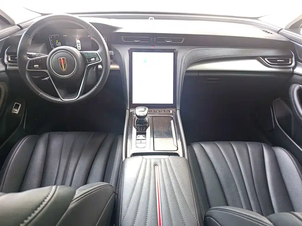 Hongqi Hongqi H5 — миниатюра 6