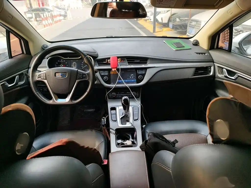 Geely Emgrand GS — миниатюра 13