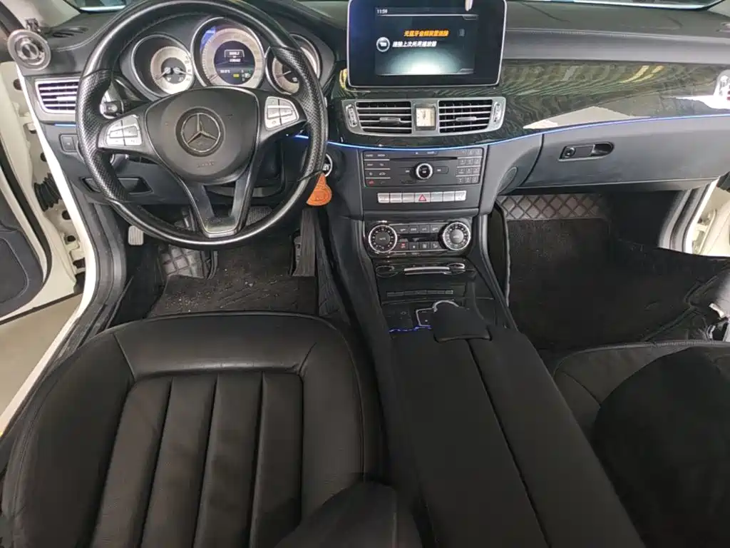 Mercedes-Benz CLS — миниатюра 10