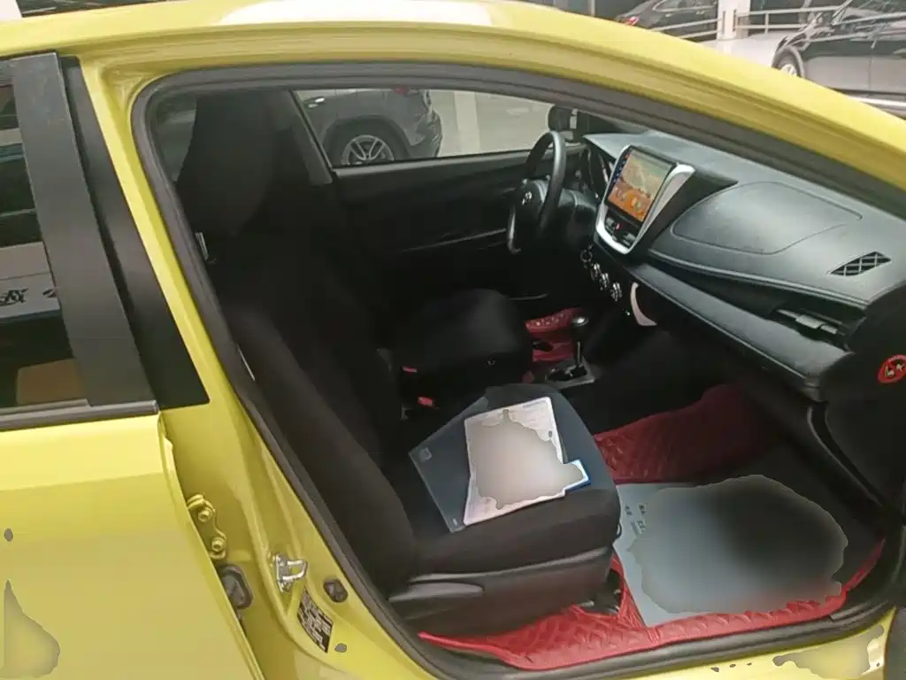 Toyota Yaris L — миниатюра 25
