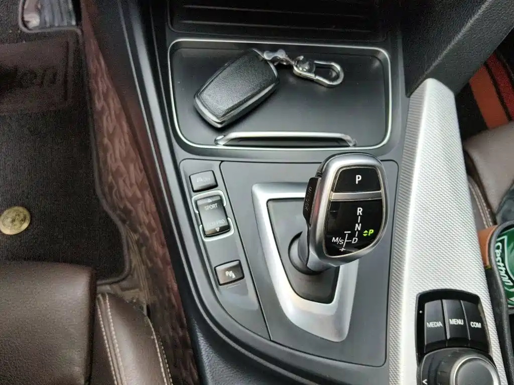 BMW 3 Series — миниатюра 15
