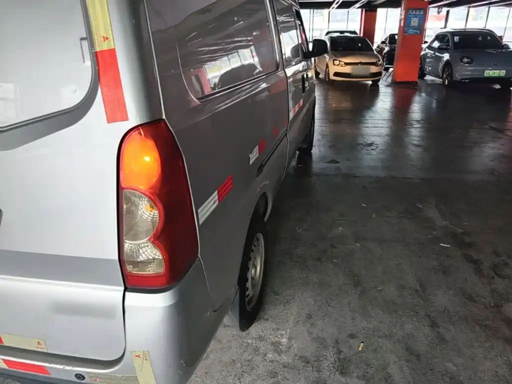 Wuling Wuling EV50 — миниатюра 8