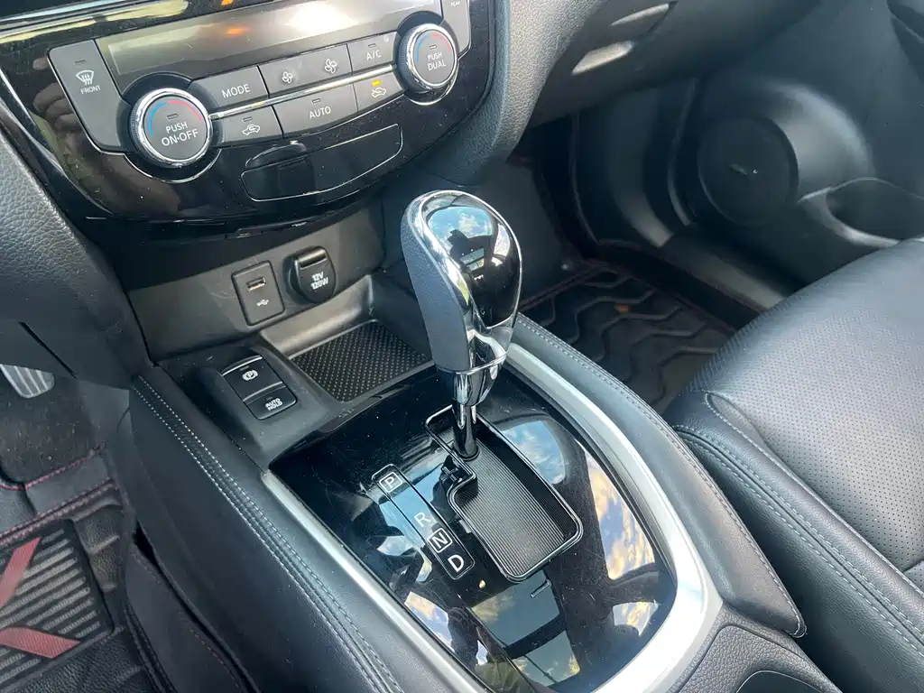 Nissan X-Trail — миниатюра 19