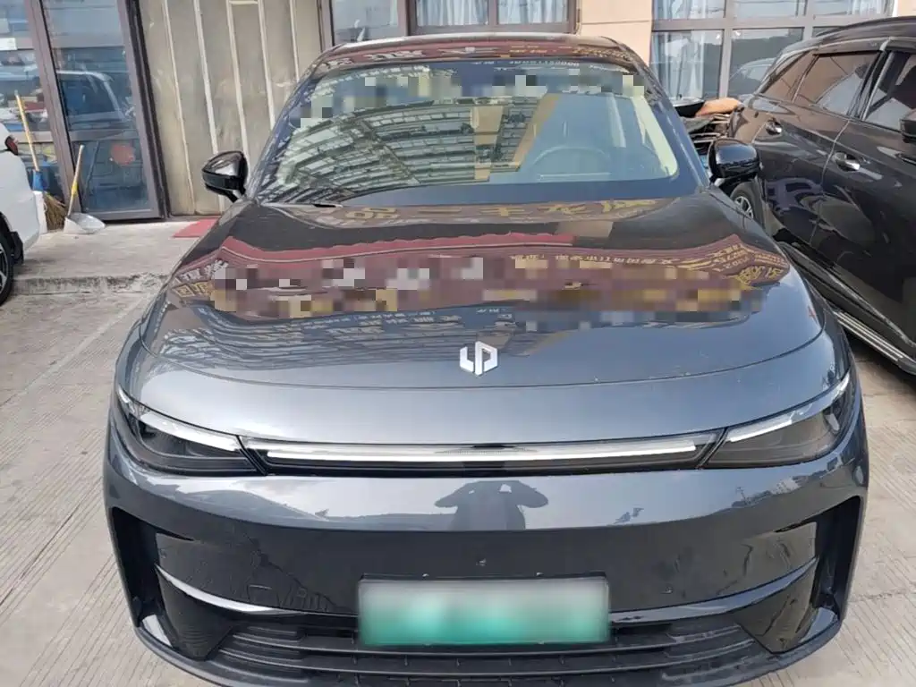Leapmotor Leapmotor C10 — миниатюра 3