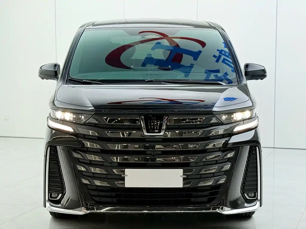Toyota Vellfire — миниатюра 3