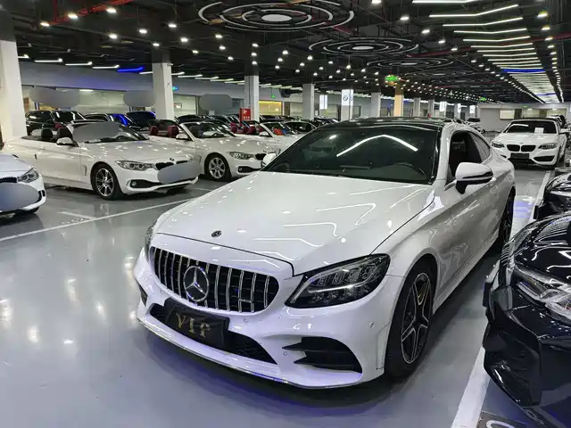 MERCEDES-BENZ C CLASS