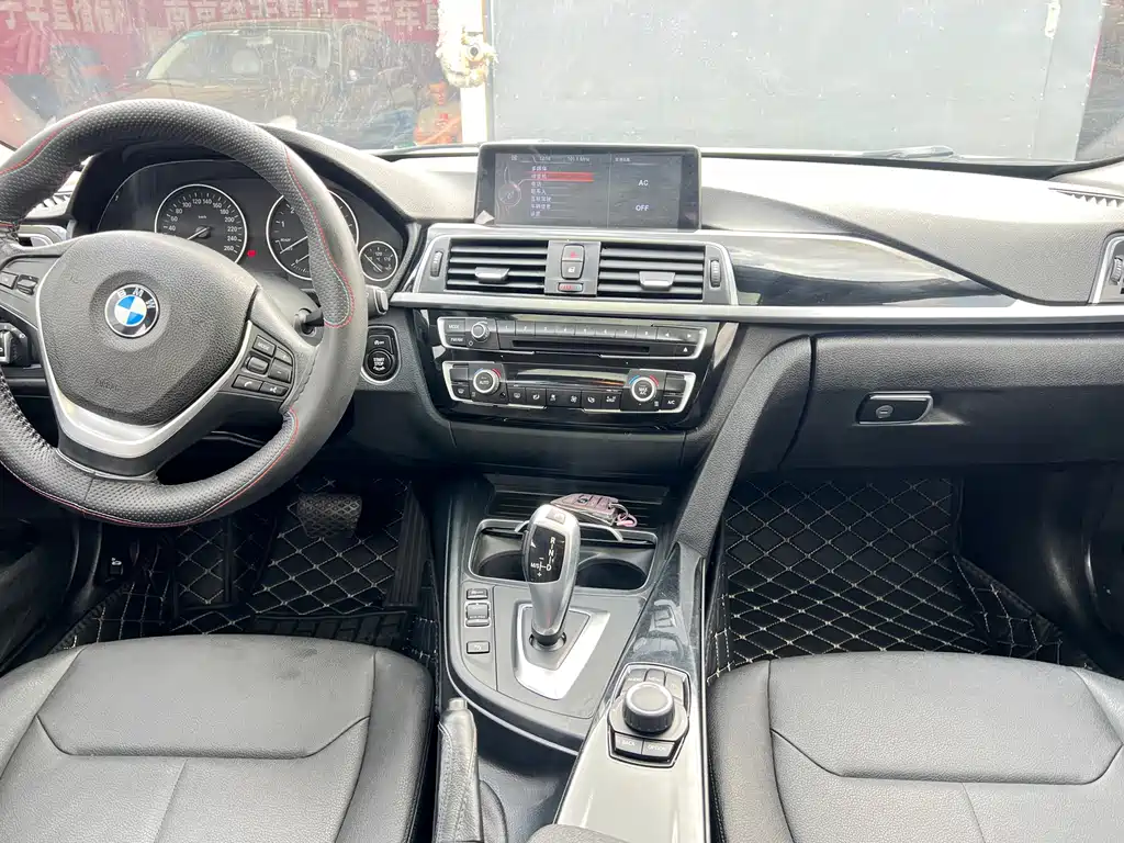 BMW 3 Series — миниатюра 17