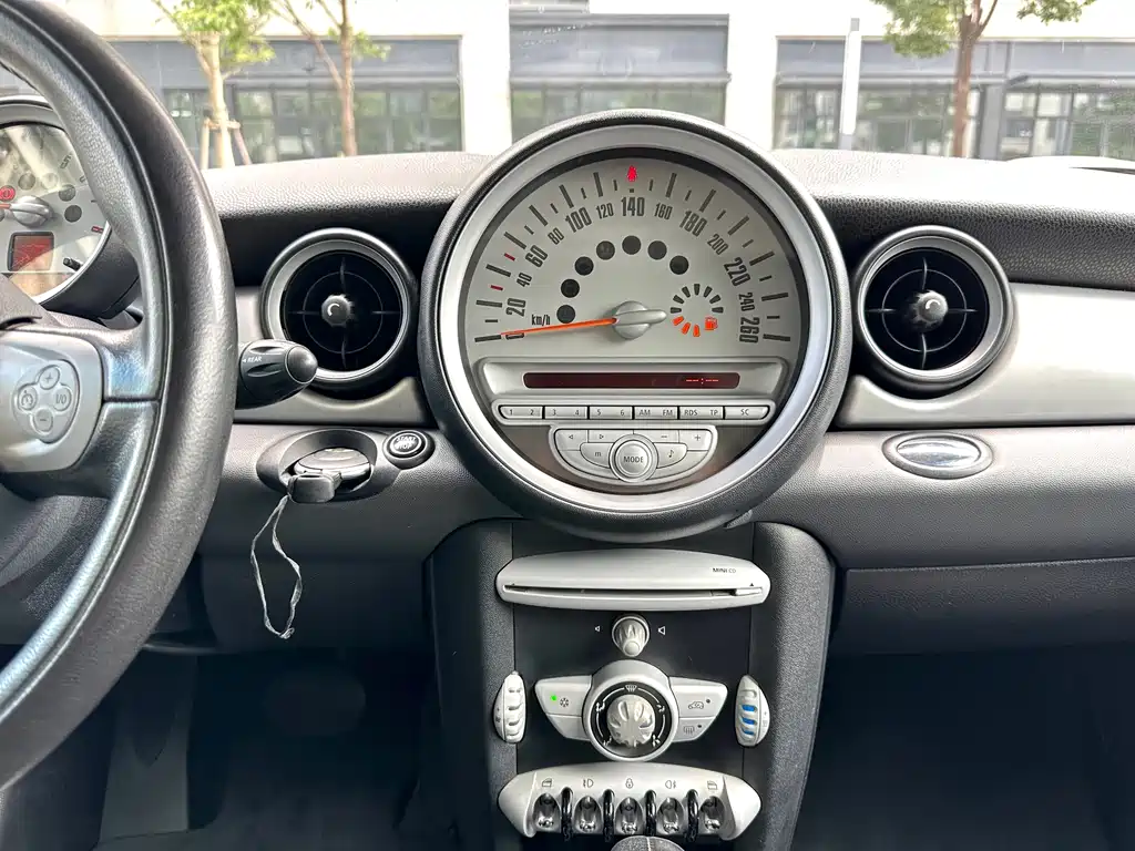 MINI Mini — миниатюра 9