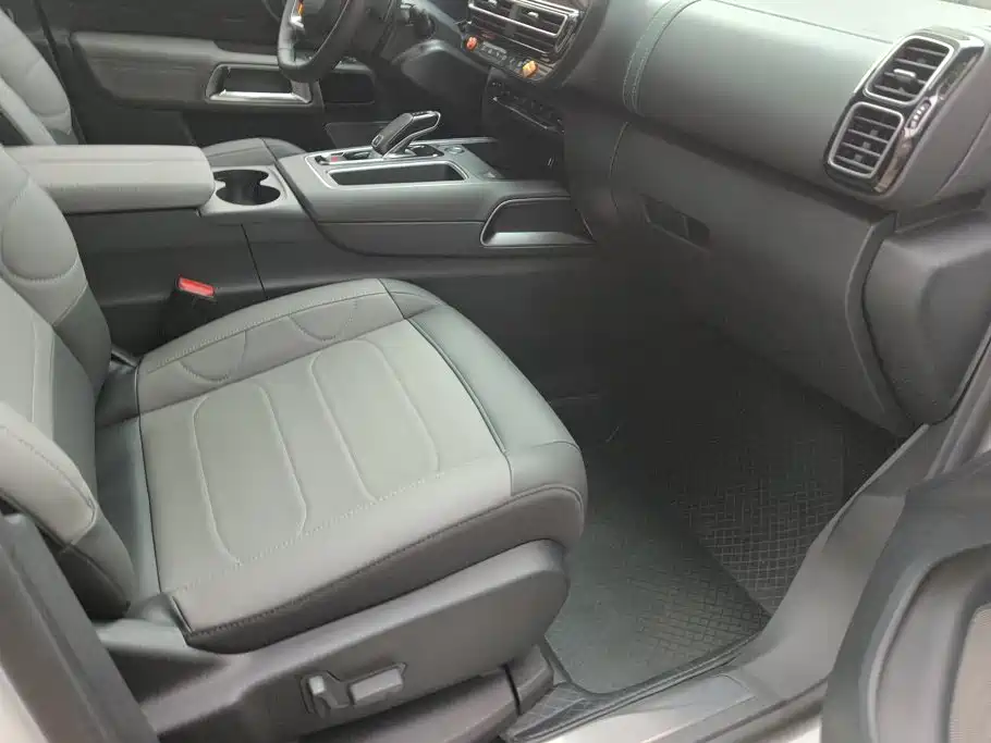 Citroen C5 AIRCROSS — миниатюра 8