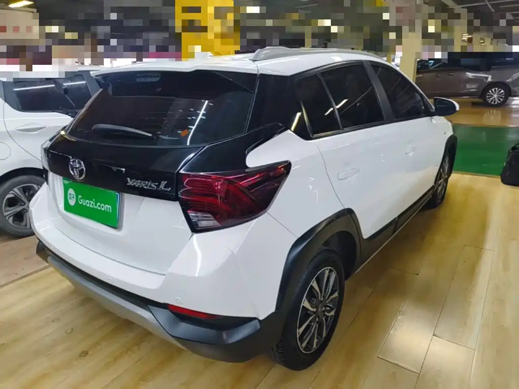 Toyota Yaris L — миниатюра 7