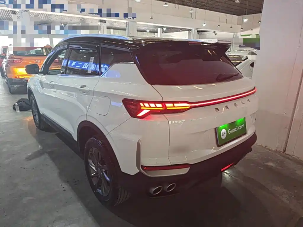Geely Binyue — миниатюра 5