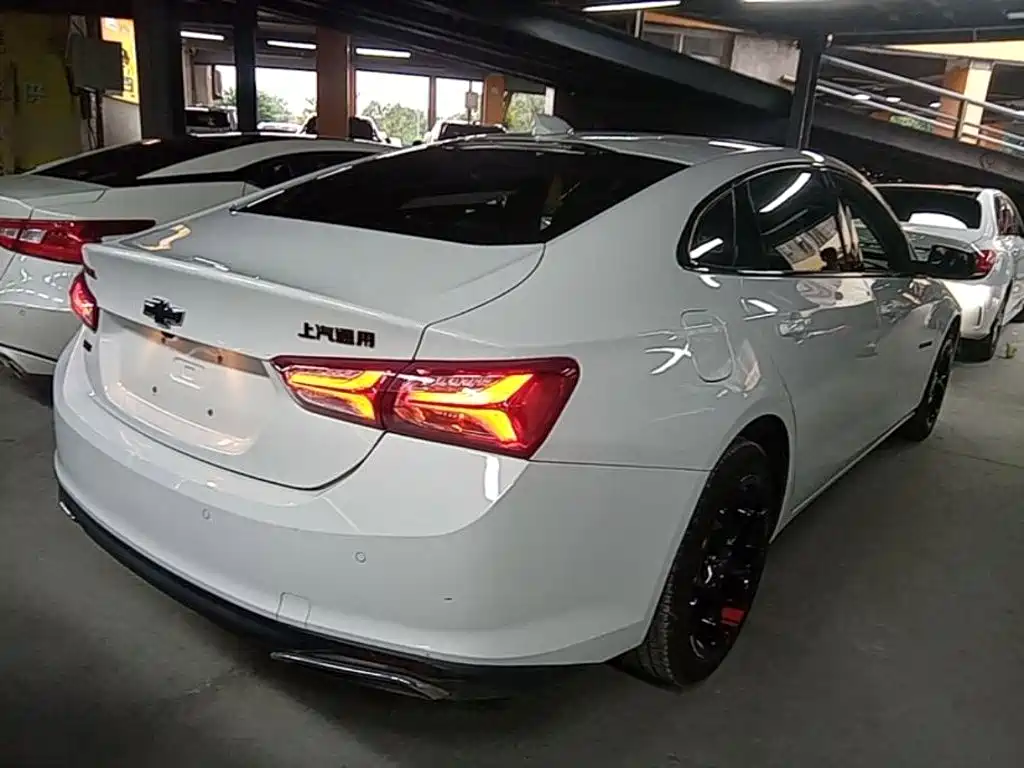 Chevrolet Malibu XL — миниатюра 7