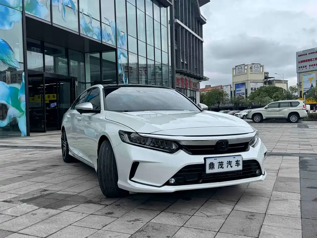 Honda Inspire 2022 260TURBO