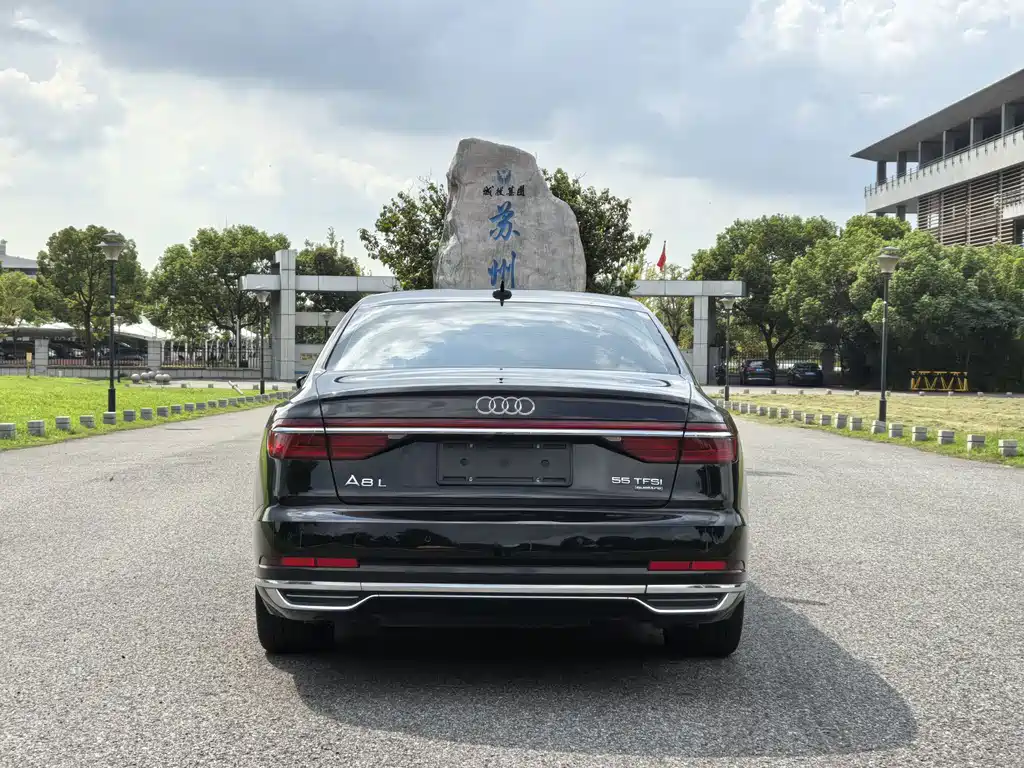 Audi A8 — миниатюра 18