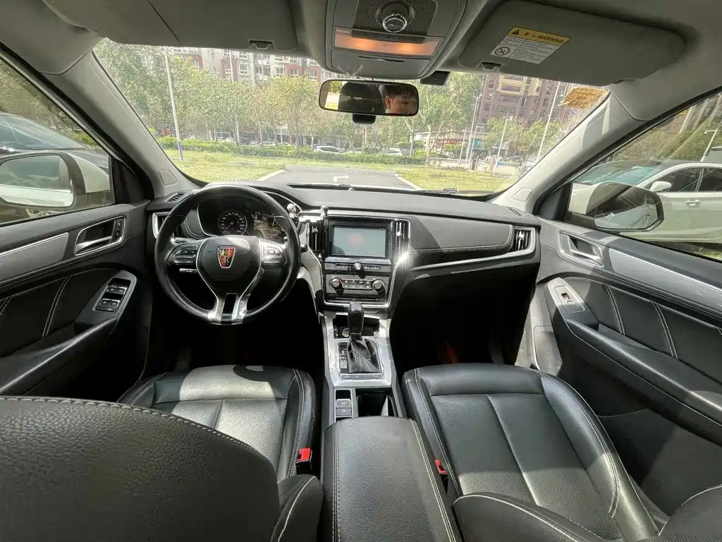 Roewe RX5 — миниатюра 6