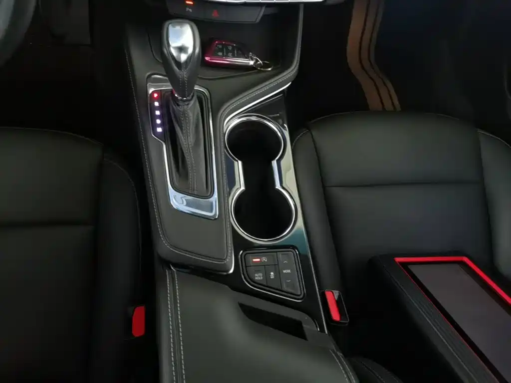 Cadillac CT4 — миниатюра 14