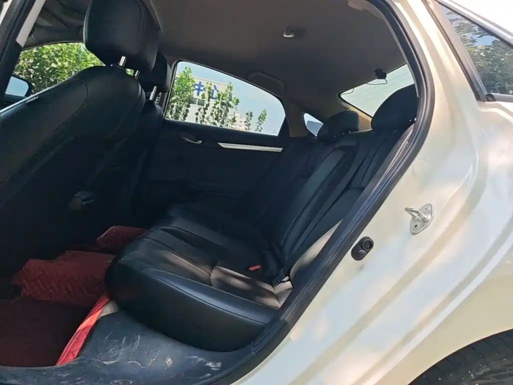 Honda Civic — миниатюра 17