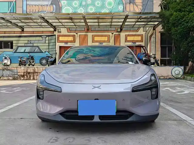 2025 Xpeng Mona M03