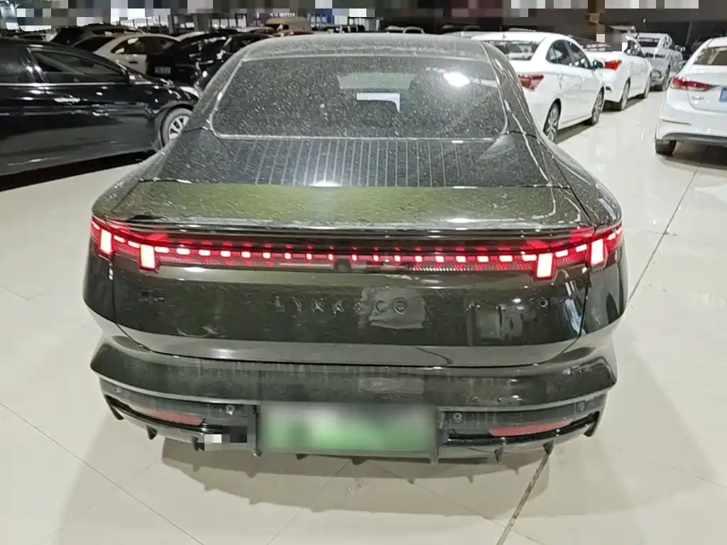 Lynk & Co 10 — миниатюра 6