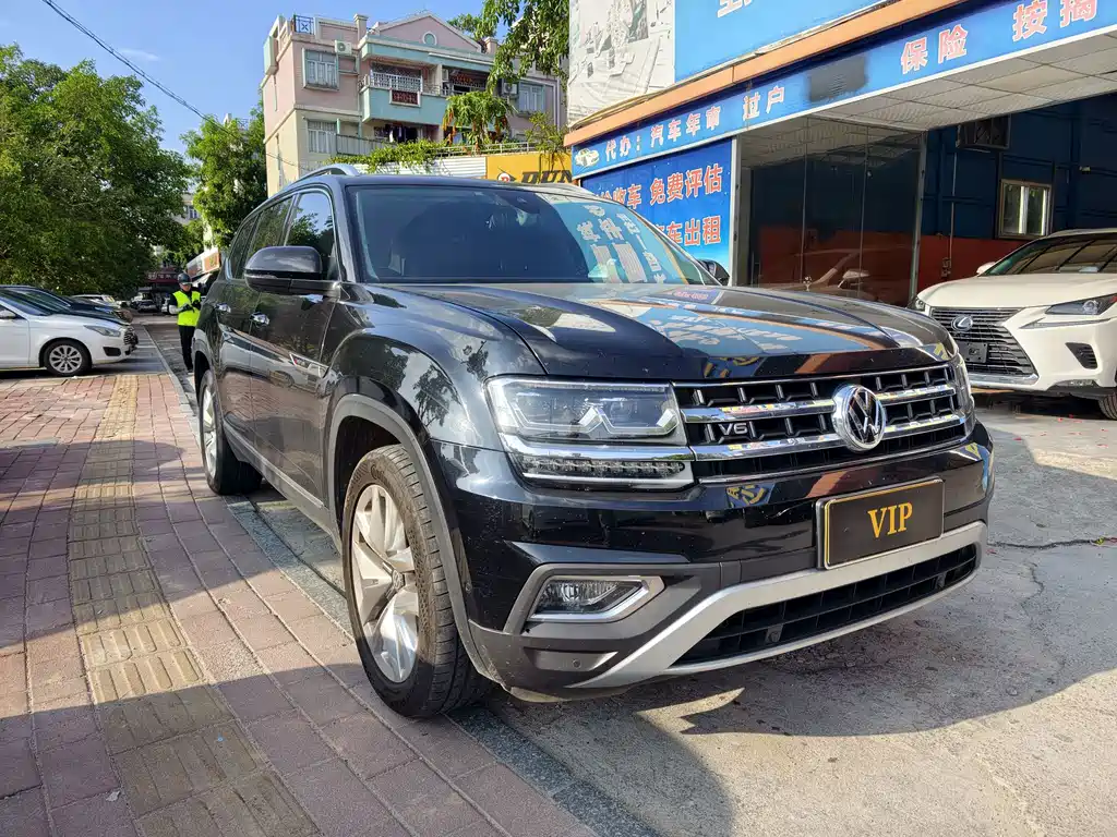 Volkswagen Teramont — миниатюра 3