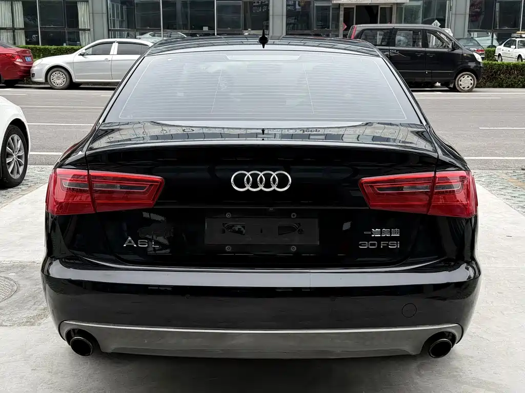 Audi A6L — миниатюра 5
