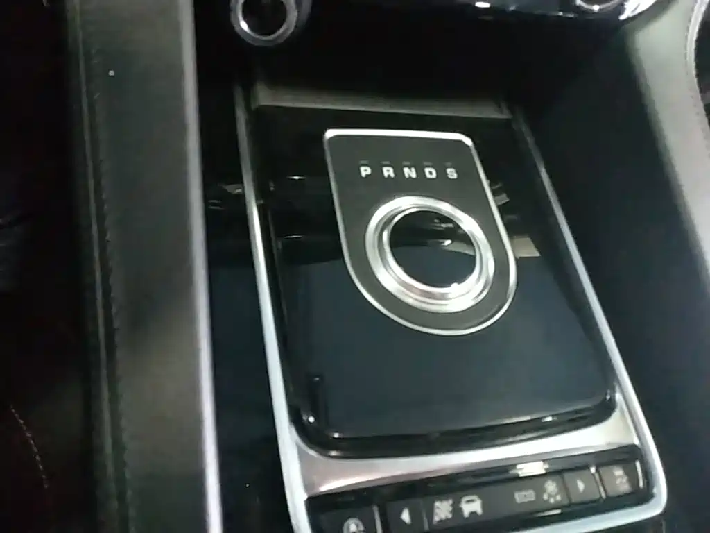 Jaguar F-PACE — миниатюра 14