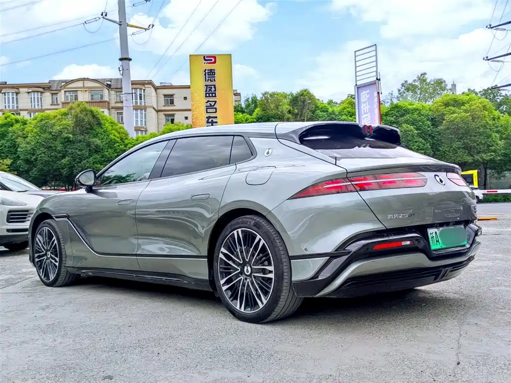 Denza Z9GT 2024 1100 Ultra