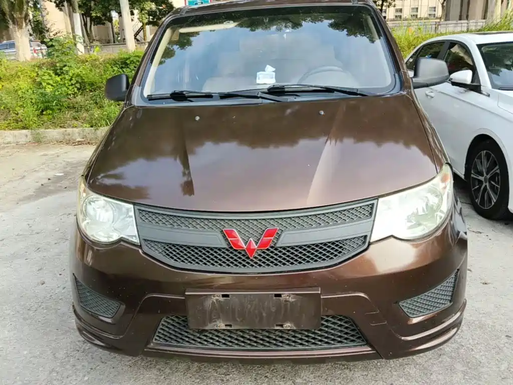 Wuling Hongguang — миниатюра 3