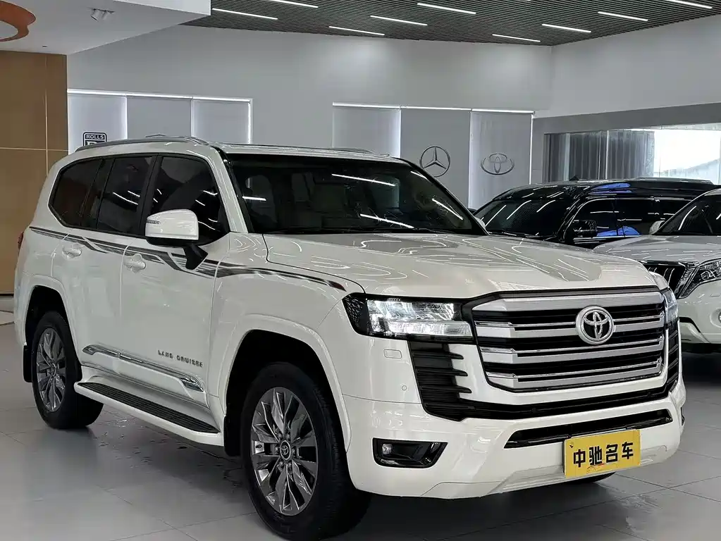 Toyota Land Cruiser — миниатюра 3