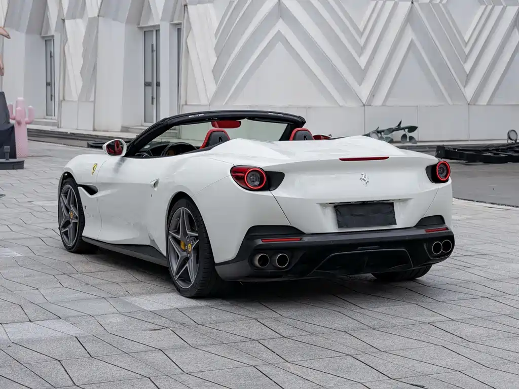 Ferrari Portofino — миниатюра 6