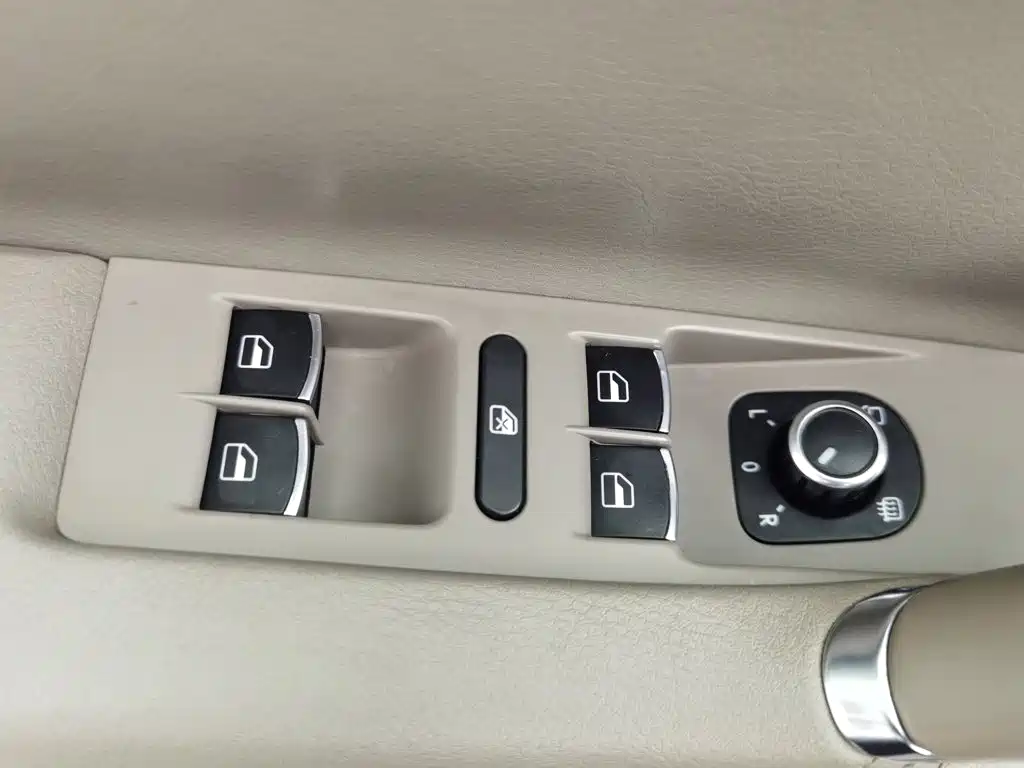 Volkswagen Magotan — миниатюра 9