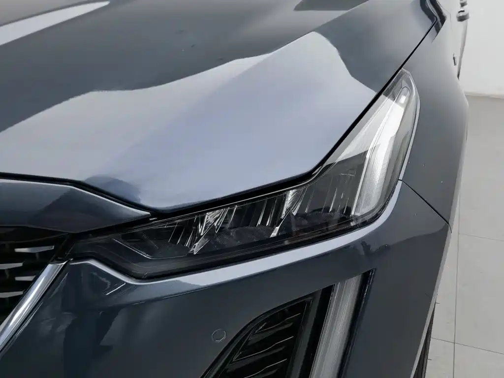 Cadillac CT5 — миниатюра 7
