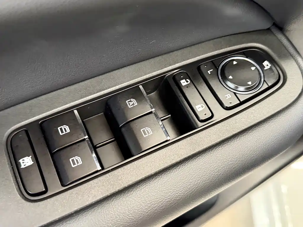 GAC Motor Trumpchi M6 — миниатюра 8