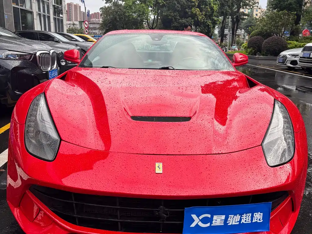 Ferrari F12berlinetta 2013 6.3L