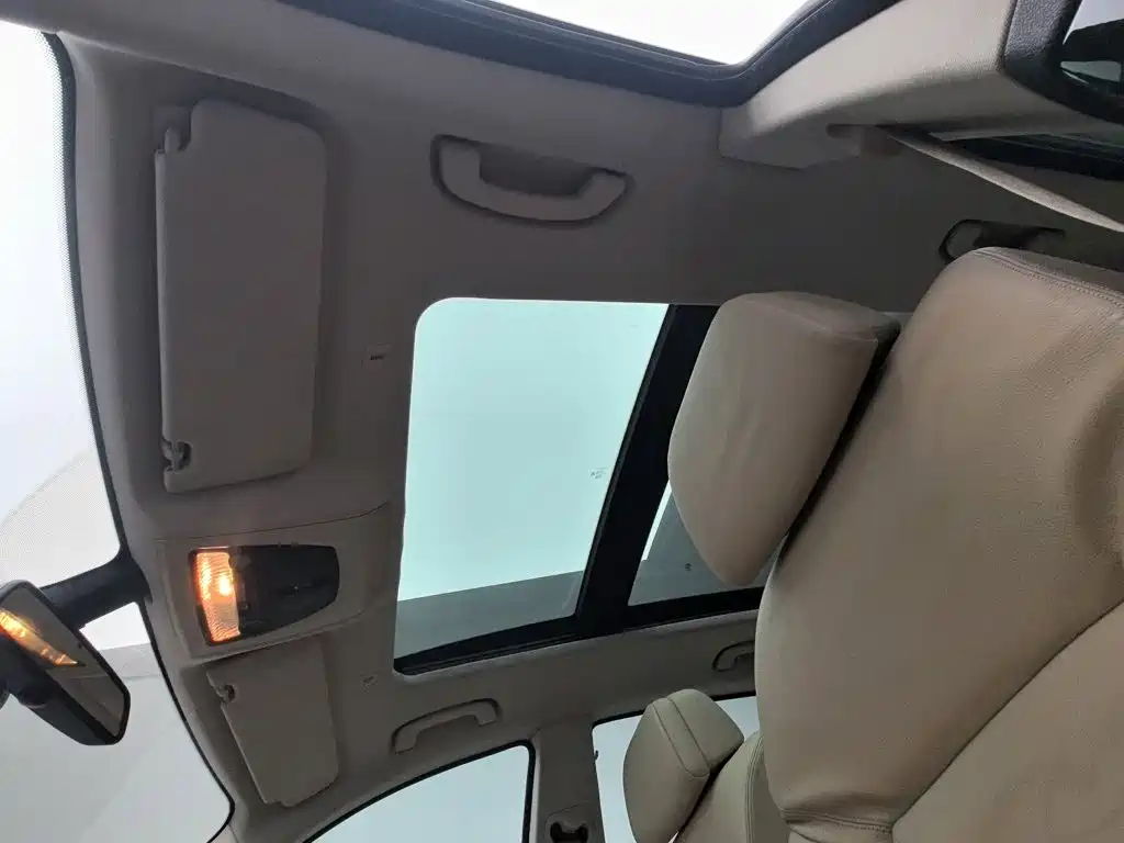 BMW 5 Series GT — миниатюра 14