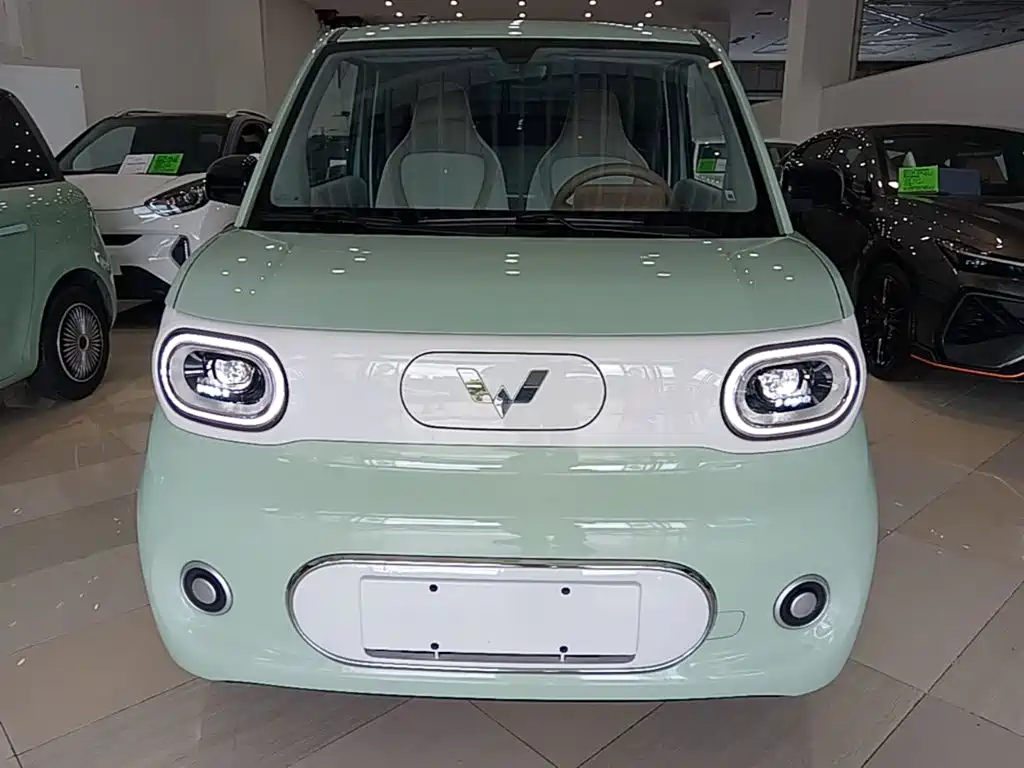 Wuling MINIEV — миниатюра 3