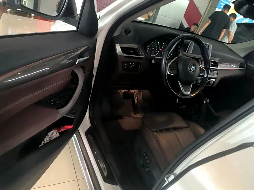 BMW X1 — миниатюра 16