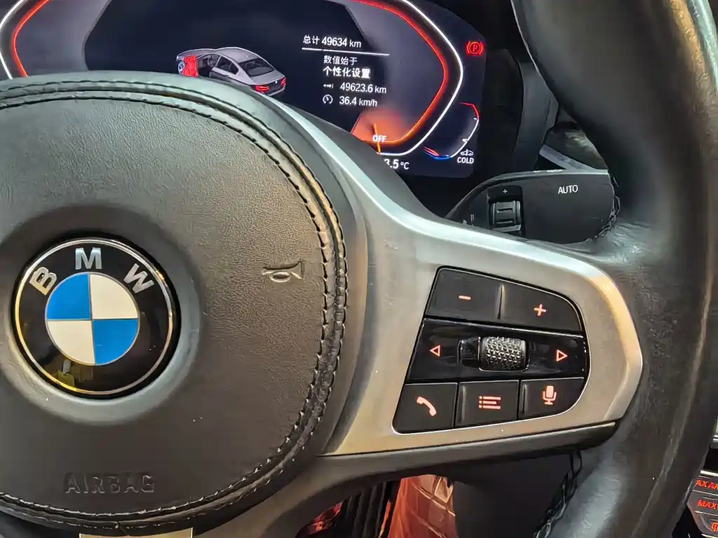 BMW 5 Series — миниатюра 9