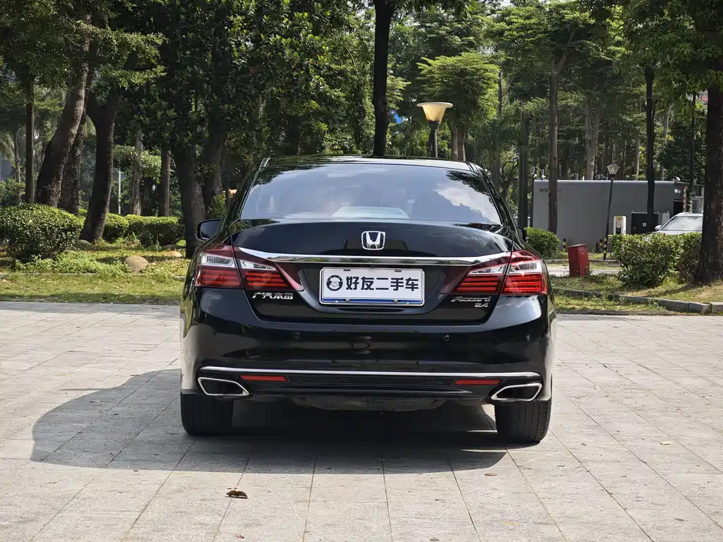 Honda Accord — миниатюра 6